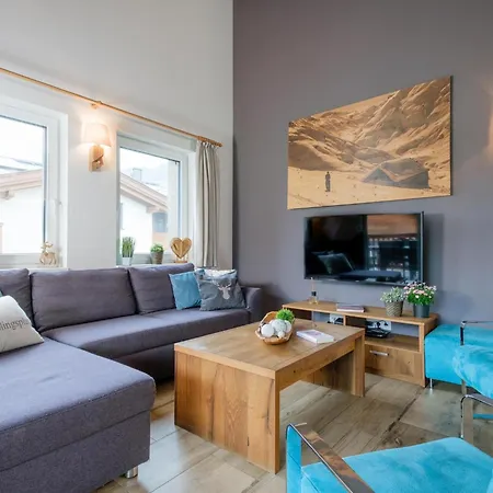 Bergbiberlodge S アパート ピーゼンドルフ